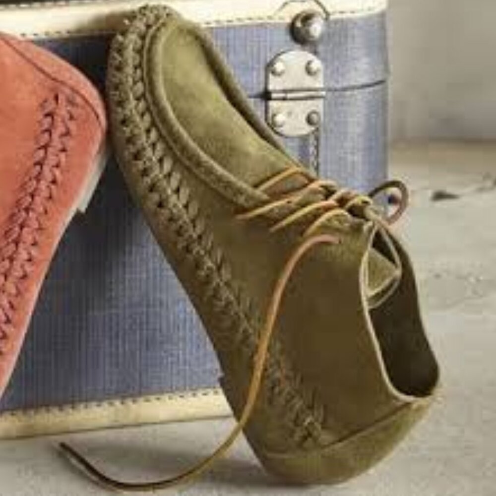 Latigo Gamine Olive Green Suede Moccasins with Leather Laces - Picture 4 of 16